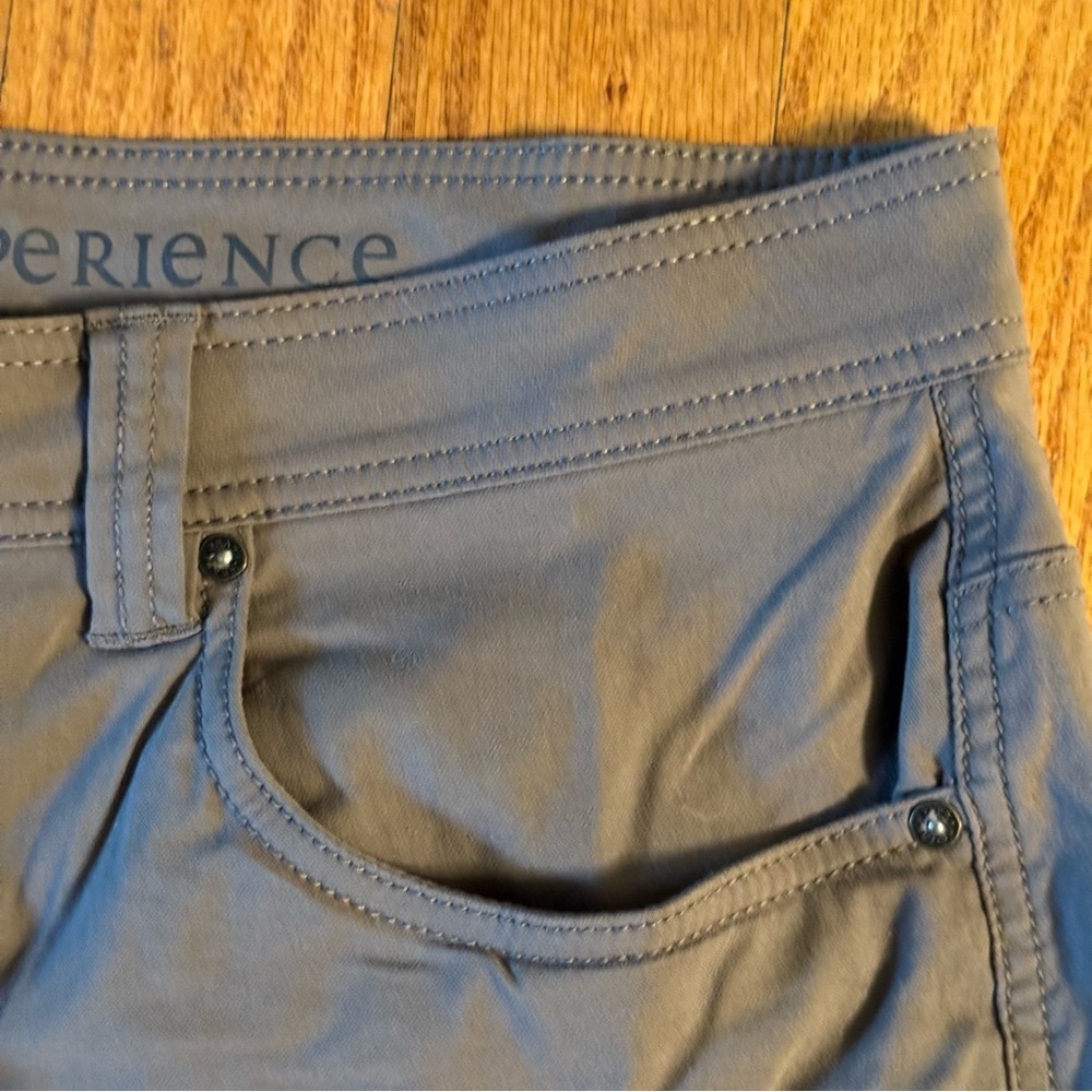 Prana Tan Shorts Men’s Size 38WX9L - Picture 2 of 5